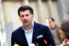 Kaladze says that new buses will replace all of the old ones.